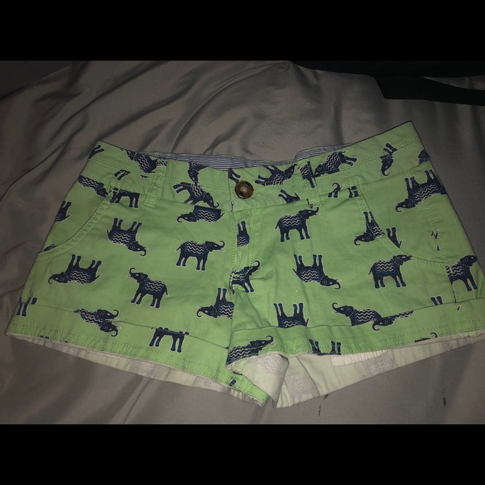 Red Camel Shorts
